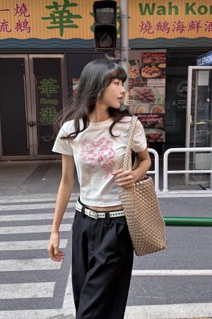 Women's Slim Fit Crop Top - Trendy Short Sleeve T-Shirt for Summer 2025, Y2K Style, Casual Chic Fashion