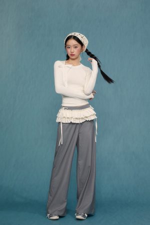 Women's Slim Fit Long Sleeve T-Shirt - Gray Base Layer Top for Spring & Autumn 2025, Perfect for Casual Weekend Style