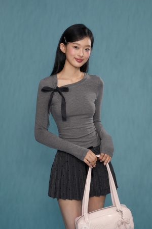 Women's Slim Fit Long Sleeve T-Shirt - Gray Base Layer Top for Spring & Autumn 2025, Perfect for Casual Weekend Style