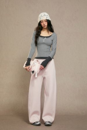 Women's Slim-Fit Long Sleeve T-Shirt, Faux Two-Piece Design, Autumn Winter 2025 Trend, Casual Chic Top