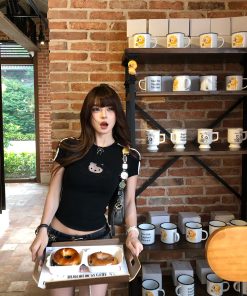 Women's Slim Fit Pink Cat Lace Embroidery T-Shirt - Summer Short Sleeve Waist-Defining Top for Hot Girls, Y2K Style