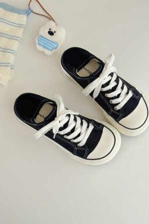 Women's Slip-On Canvas Shoes with Thick Sole - Round Toe, Summer 2025 Style, Comfy Lazy Fashion Footwear