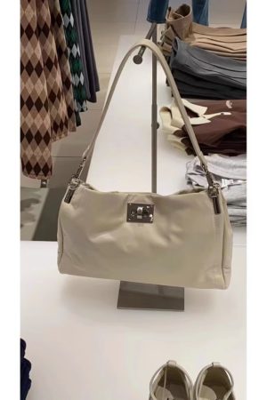 Women's Small Crossbody Handbag - Large Capacity Commuter Bag in Sweet Cool Spicy Girl Style - French Niche Underarm Design