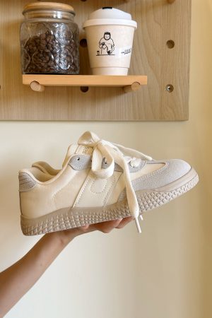 Women's Soft Bottom Versatile Sneakers - 2025 Spring Training Shoes, Trendy Little White Sneakers for Casual Style