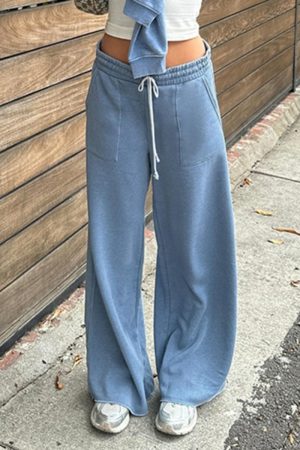 Women's Solid Color Loose Sweatpants - Casual Autumn Winter Streetwear with Elastic Waist and Drawstring, Straight Leg Design