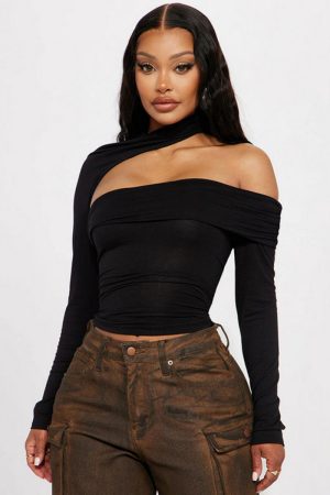 Women's Solid Color Off-Shoulder Halter T-Shirt with Irregular Hollow Out Design - Fashionable Autumn Street Style Top