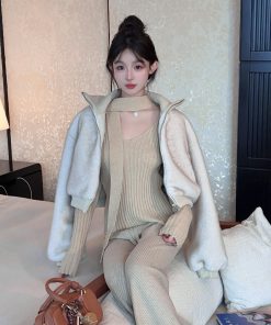 Women's Striped Ribbon V-Neck Knit Sweater - Cozy Winter Fashion Top