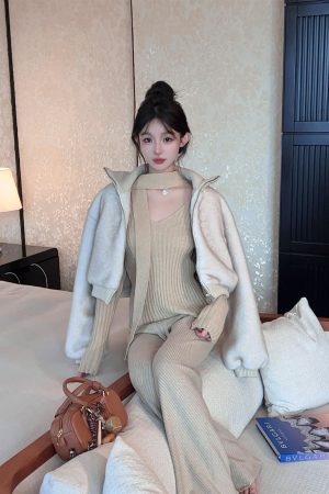 Women's Striped Ribbon V-Neck Knit Sweater - Cozy Winter Fashion Top
