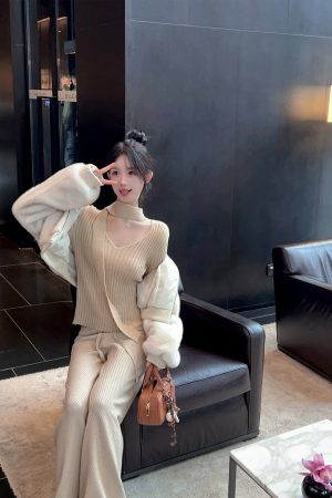 Women's Striped Ribbon V-Neck Knit Sweater - Cozy Winter Fashion Top