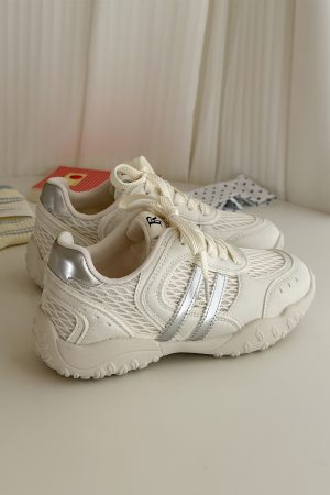 Women's Summer Hiking Shoes - Breathable Thick-Soled Non-Slip Casual Sports Footwear for Outdoor Adventures