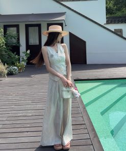 Women's Summer Thin High-Waisted Striped Vest and Wide-Leg Pants Set - Chic 90s Inspired Two-Piece Outfit for Stylish Looks