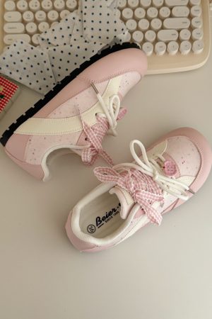 Women's Thick-Soled Breathable Board Shoes - Versatile White Summer Sneakers for Students, 2025 Trendy Casual Footwear