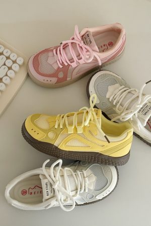 Women's Thick-Soled Mesh Breathable White Training Shoes - Versatile Korean Style for Summer 2025