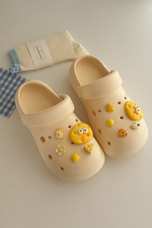 Women's Thick-Soled Two-in-One Half Slippers with Integrated Holes - Summer 2025 Outdoor Fashion Footwear