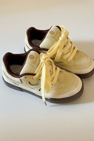 Women's Thick-Soled White Sneakers - Versatile American-style Casual Sports Shoes for Spring 2025, Perfect for Skate and Everyday Wear