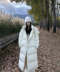 Women's Thick White Down Jacket - 90% Duck Down Winter Coat for Warmth - Stylish Winter Outerwear