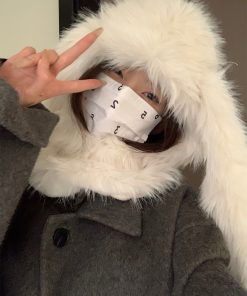 Women's Thickened Plush Hat and Scarf Set, Warm Fleece Neck Gaiter, Cute Winter Ear Protection, Cozy Two-Piece Accessory Set