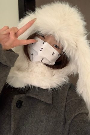 Women's Thickened Plush Hat and Scarf Set, Warm Fleece Neck Gaiter, Cute Winter Ear Protection, Cozy Two-Piece Accessory Set