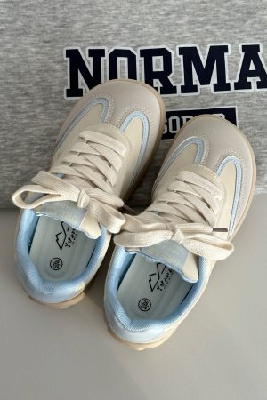 Women's Versatile Casual Sports Shoes - 2025 American-Style White Canvas Sneakers for Training and Everyday Wear