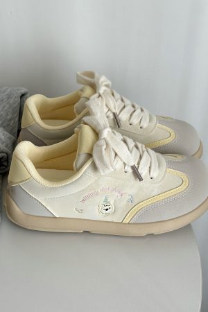 Women's Versatile Casual Sports Shoes - 2025 American-Style White Canvas Sneakers for Training and Everyday Wear