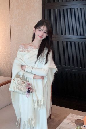 Women's White Alpaca Wool Knitted Cardigan Coat - Warm Autumn Winter Cloak Shawl for Cozy Layering