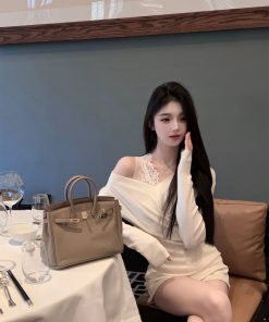 Women's White V-Neck Knitted Lace Vest Two-Piece Outfit - Spring Fashion Set, Perfect for Y2K and Korean Style Looks