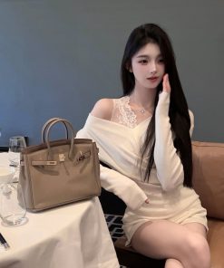 Women's White V-Neck Knitted Lace Vest Two-Piece Outfit - Spring Fashion Set, Perfect for Y2K and Korean Style Looks