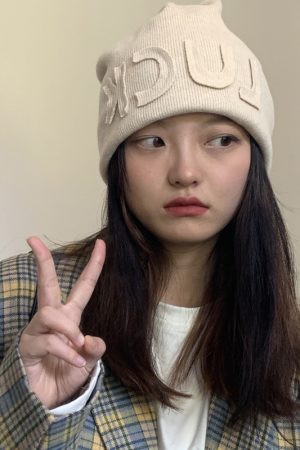Women's Wool Knit Hat - Versatile Autumn/Winter Warm Cap, Face-Shaping Design, Korean Style, Trendy for Couples
