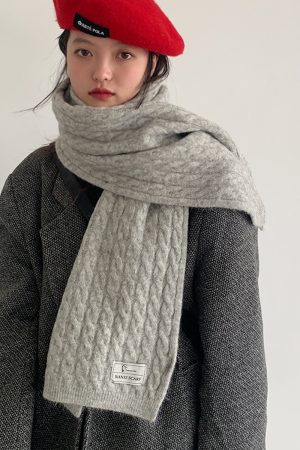 Women's Wool Scarf - 2025 Winter High-End Imitation Cashmere Warm Korean Style Versatile Neck Gaiter in Green