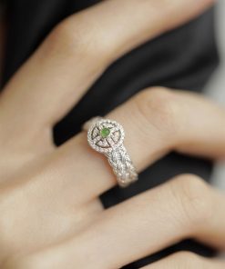 Woven Jade Stone Lace Ring for Women - High-End Light Luxury Fashion Accessory, Personalized Index Finger Design