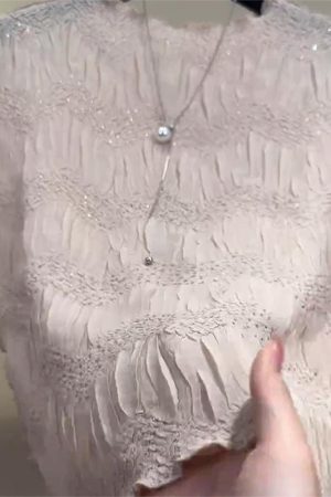 Wrinkle-Resistant Slimming Short-Sleeve Women's Top - Breathable Skin-Friendly Fabric for Effortless Style