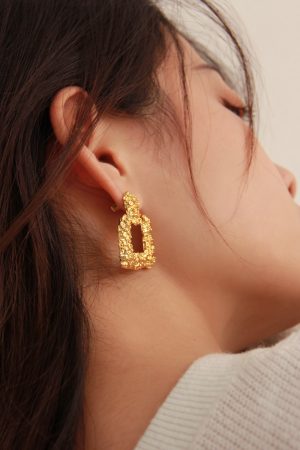 Wrinkled Texture French High-Fashion Square Pendant Gold Earrings - Retro Niche Trendy Hypoallergenic Jewelry