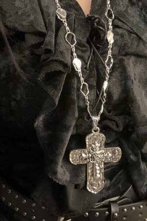 Y2K Big Cross Necklace - Heavy Gothic Girl Accessory, Long Chain for Subculture Baddie Style, Sweet Cool Sweater Jewelry
