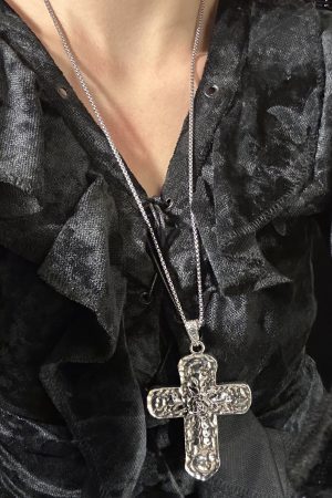 Y2K Big Cross Necklace - Heavy Gothic Girl Accessory, Long Chain for Subculture Baddie Style, Sweet Cool Sweater Jewelry
