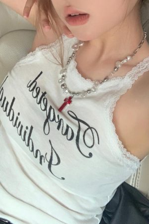 Y2K Irregular Pearl Choker Necklace for Women - Spicy Girl Cross Design Clavicle Chain Sweater Accessory