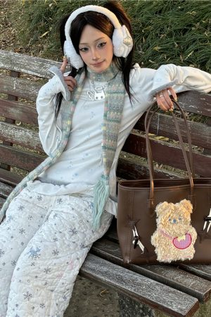 Y2K Large Capacity Bear Tote Bag - Simple Millennium Commuter Handheld Shoulder Bag for Students