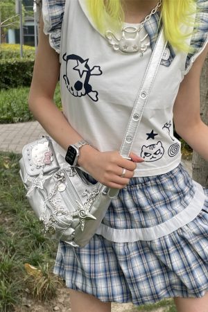 Y2K Metallic Silver Crescent Crossbody Bag - Cool Motorcycle-Inspired Underarm Shoulder Bag for Unique Style