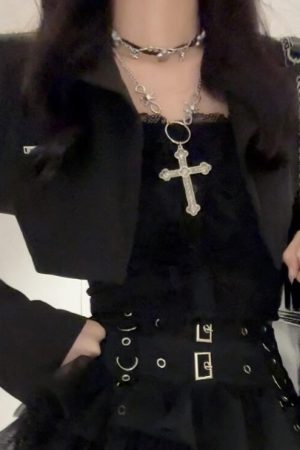 Y2K Multi-Layer Pearl Cross Pendant Necklace for Women, Metal Sweater Chain Accessory, Sweet and Cool Fashion Statement