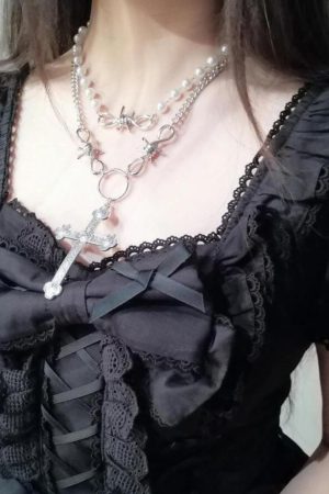 Y2K Multi-Layer Pearl Cross Pendant Necklace for Women, Metal Sweater Chain Accessory, Sweet and Cool Fashion Statement