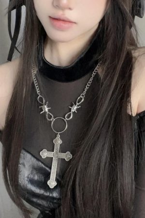 Y2K Multi-Layer Pearl Cross Pendant Necklace for Women, Metal Sweater Chain Accessory, Sweet and Cool Fashion Statement