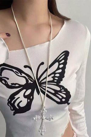 Y2K Pearl Baroque Cross Strap Necklace for Women - Versatile American-Style Collarbone Chain for Spicy Girl Personality