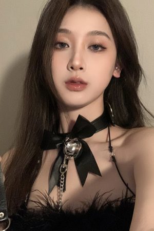 Y2K Punk Leather Choker Necklace for Women - Versatile Bell Chain Rope Accessory for a Cool, Edgy Look