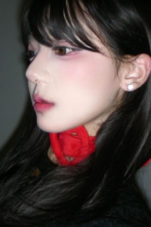 Y2K Red Heart Choker Collar Gothic Short Plush Leather Necklace for Festive Subculture Style