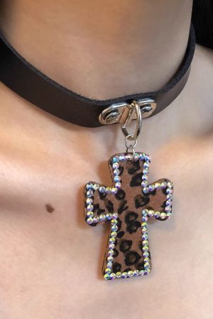 Y2K Retro Leopard Print Cross Choker Necklace - Sweet Spicy Girl Style Neck Ring Accessory