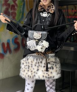 Y2K Small Backpack with Hello Kitty Cat Design, Diamond-Studded Mini Bag for Spicy Girl Streetwear Fashion