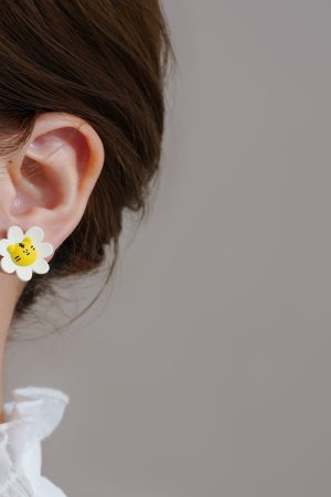 Year of the Tiger Floral Earrings - Unique Design for New Year Celebrations, Niche Style with Gentle Temperament