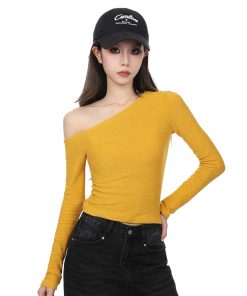 Yellow Off-Shoulder Long Sleeve T-Shirt for Women - Slim Fit Flattering Base Layer, Spring 2025 Korean Style Top